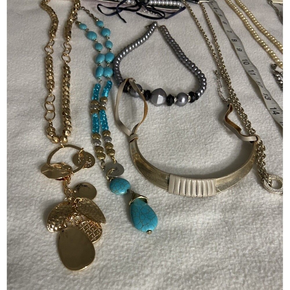 Lot of 10 Women’s Statement Necklaces  chokers Gold Tone Turquoise Pearl Boho - Picture 6 of 12